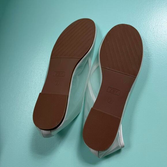 White mesh ballet flat slip on shoes - size 9 - Picture 8 of 8